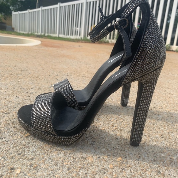 Prom Heels - Picture 2 of 8